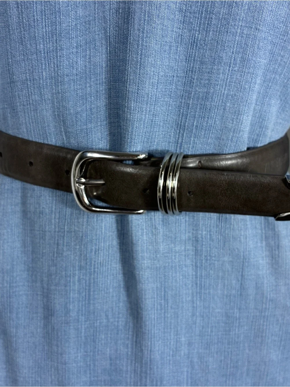 Womens belt Vince Camuto 40” long gray leather silver buckle plus triple ring